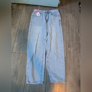 Women's Straight Leg Jeans - Light Blue